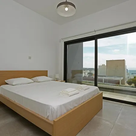 וילה Oniron קורל ביי